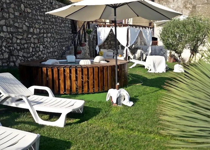 B&B Al Castello Di Lettere