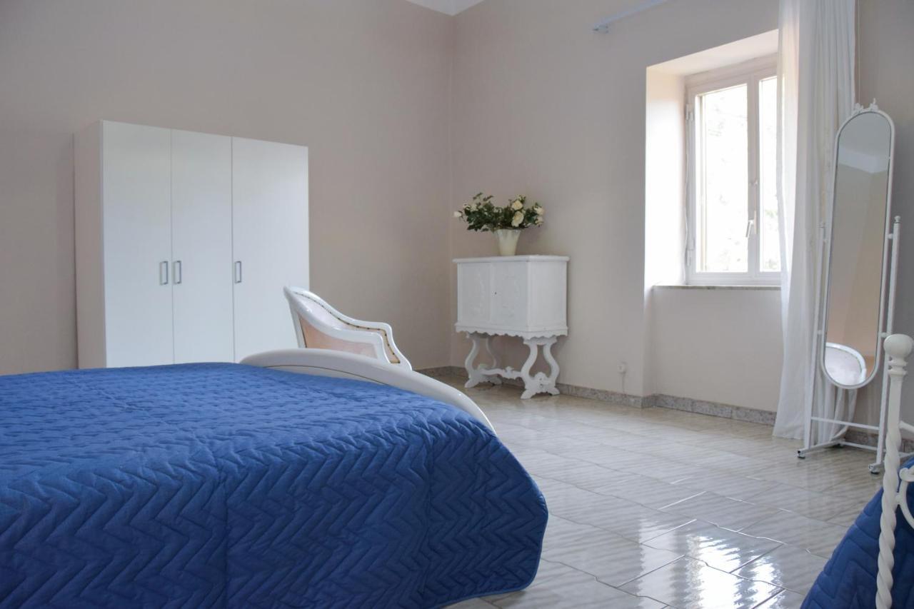 Al Castello Di Bed & Breakfast *